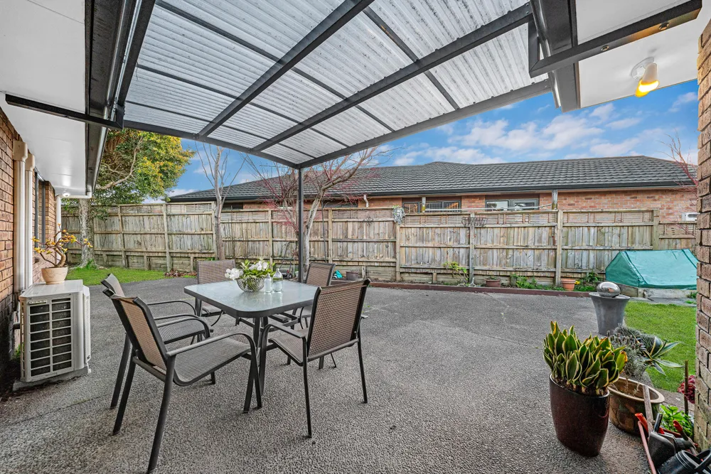 Photos of 17 Greig Place