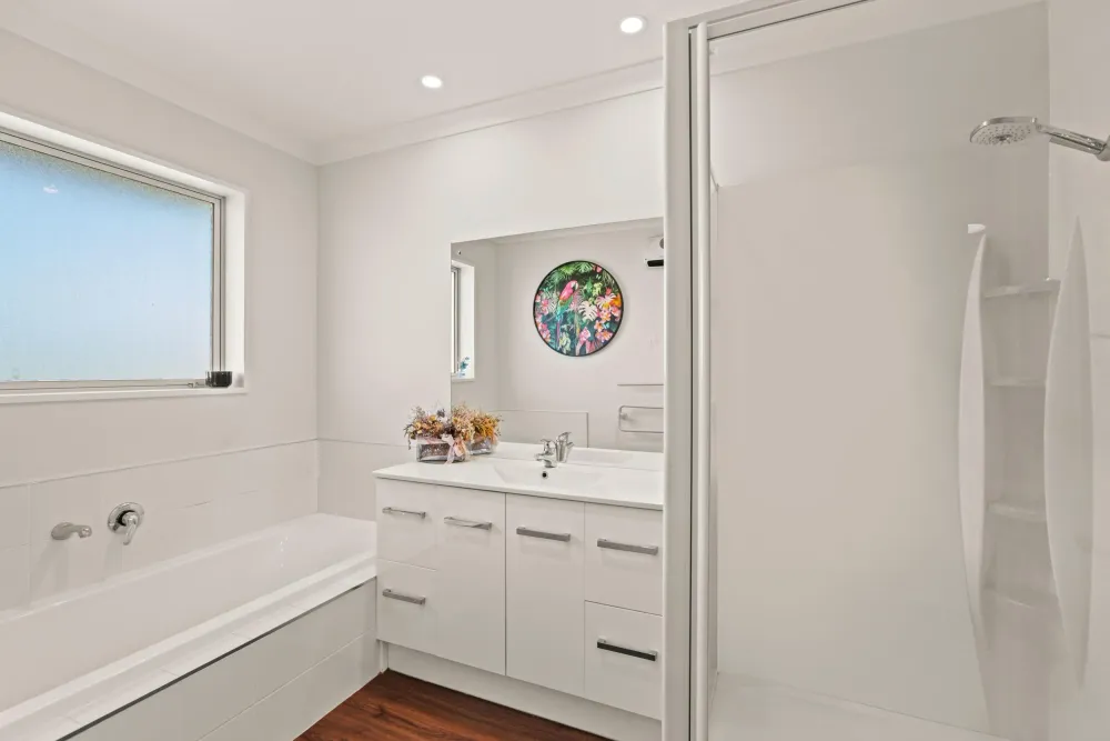 Photos of 68 Addingtons Road
