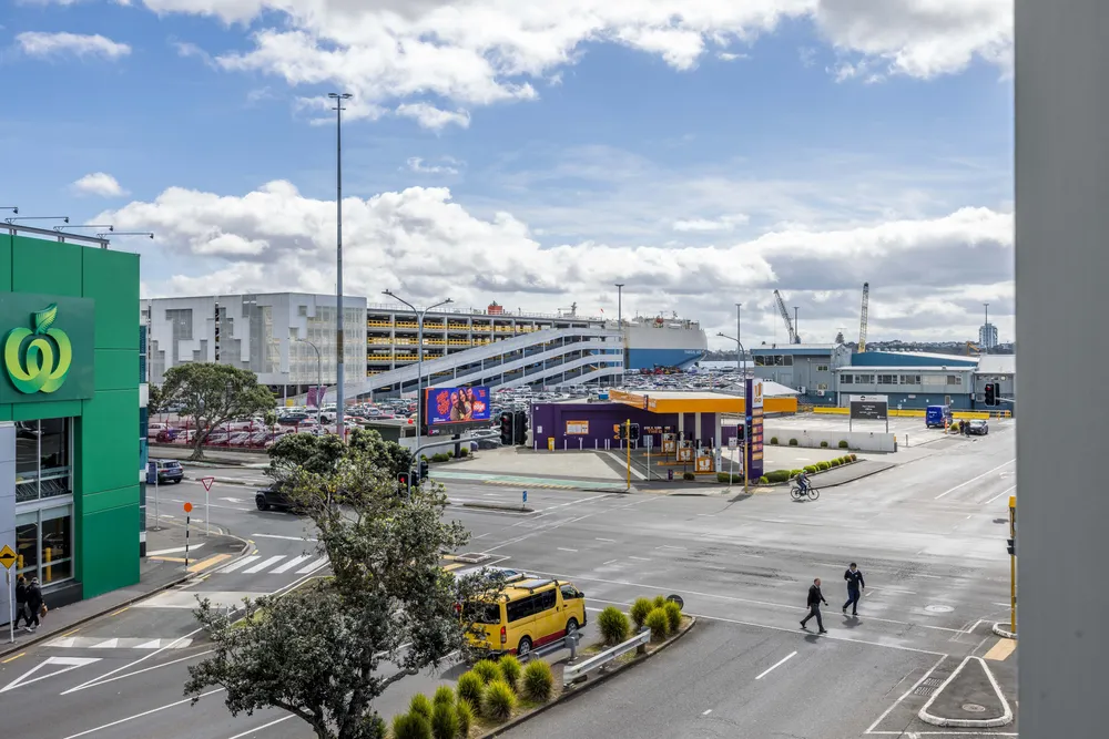Photos of 205/2 Dockside Lane