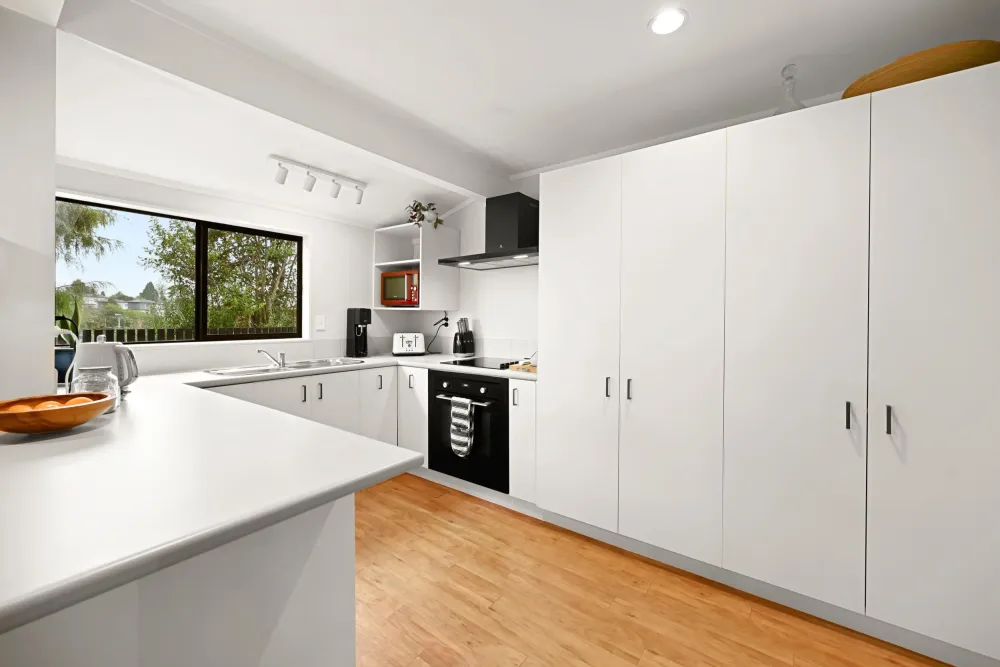 Photos of 135C Mahoe Street