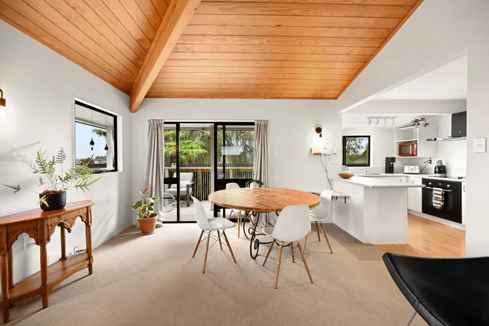 Photos of 135C Mahoe Street