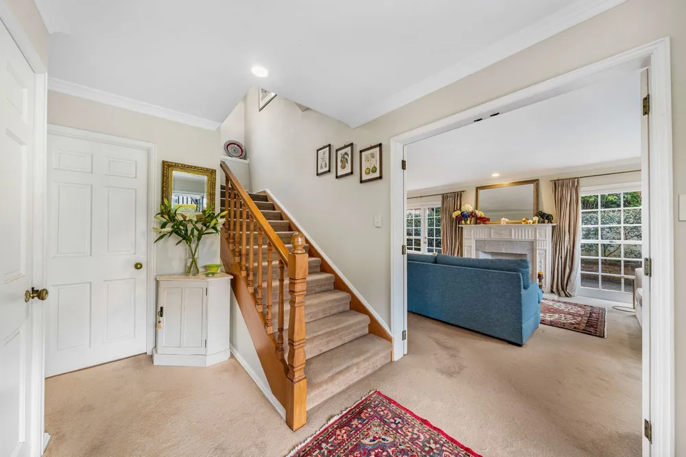 Photos of 4A/59 Victoria Avenue