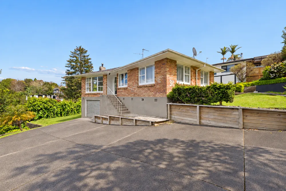 Photos of 31 Glenn Terrace