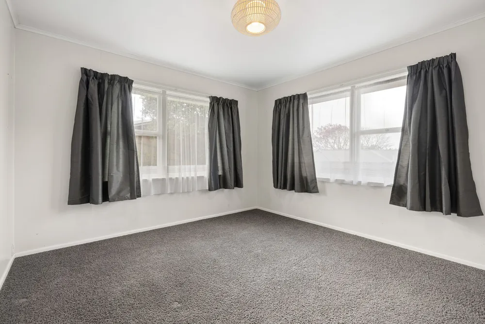 Photos of 31 Glenn Terrace