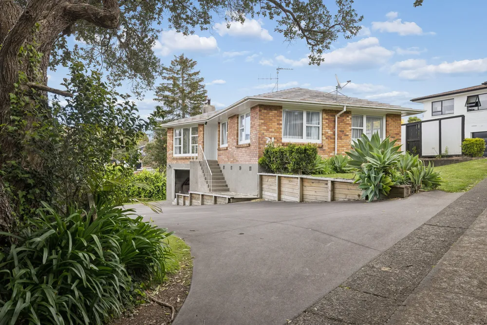 Photos of 31 Glenn Terrace