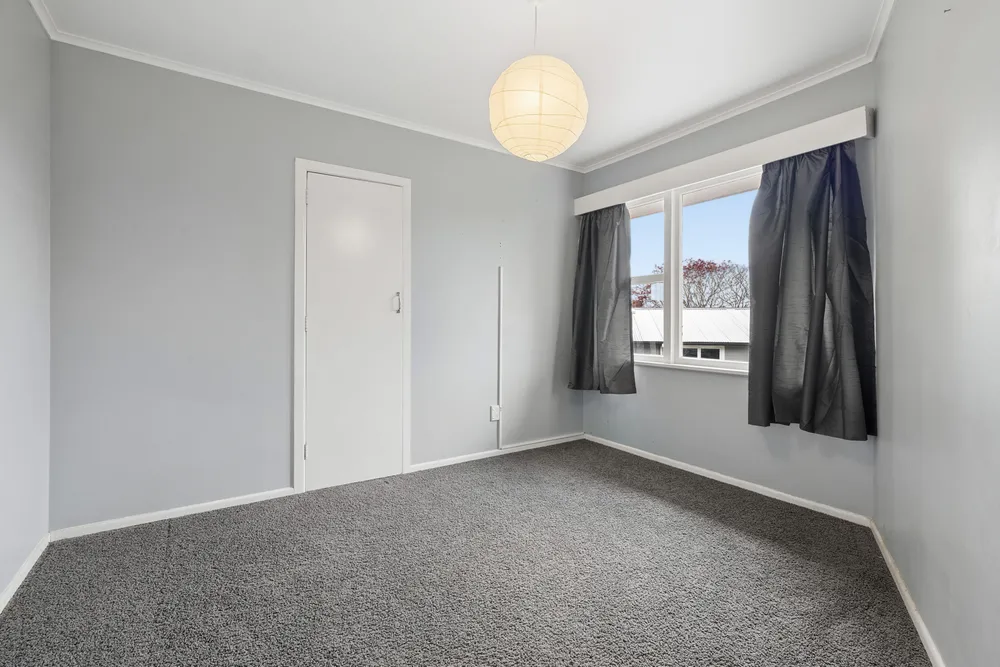 Photos of 31 Glenn Terrace