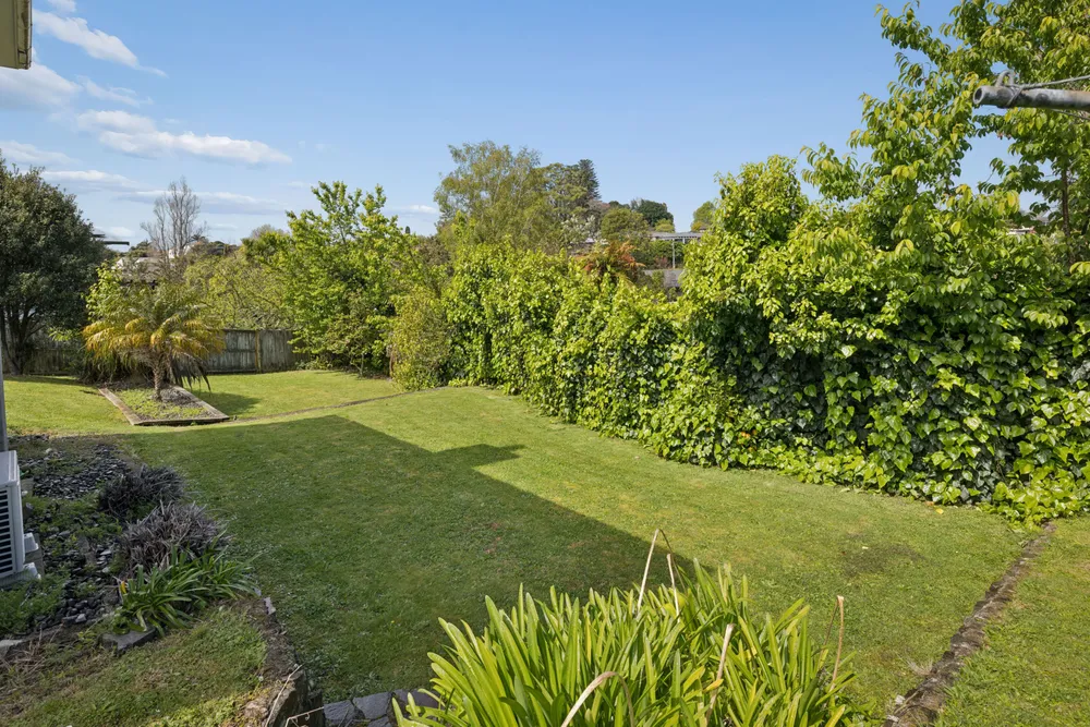 Photos of 31 Glenn Terrace