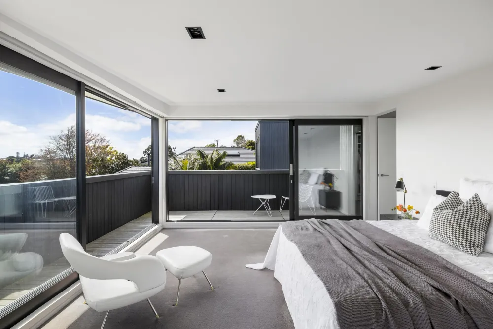 Photos of 26 Raumati Road