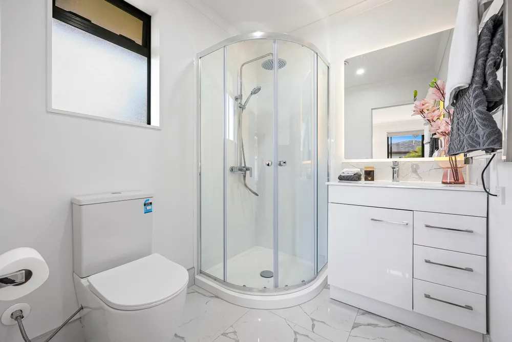 Photos of 545 Chapel Road
