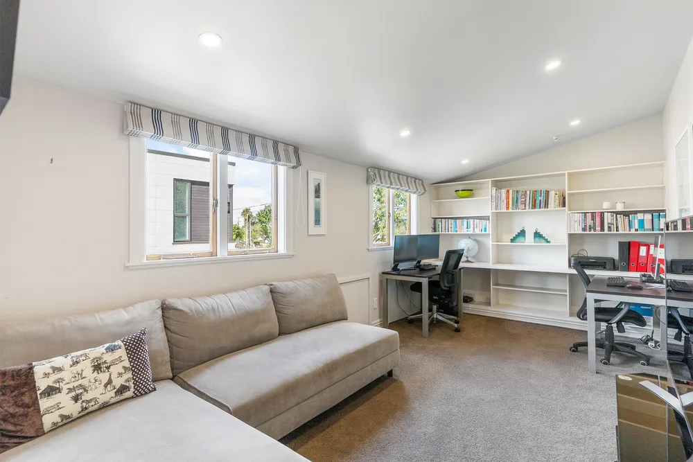 Photos of 1 Lillington Road