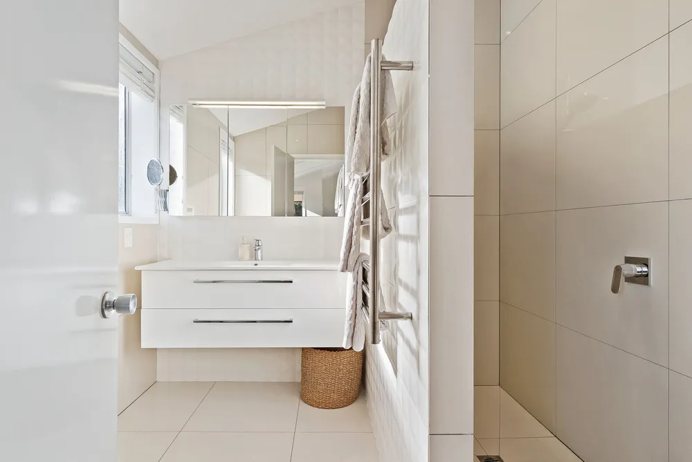 Photos of 83 Tarawera Terrace