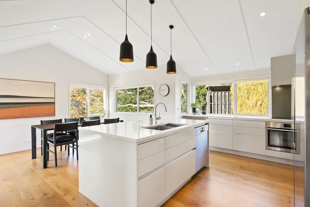 Photos of 83 Tarawera Terrace