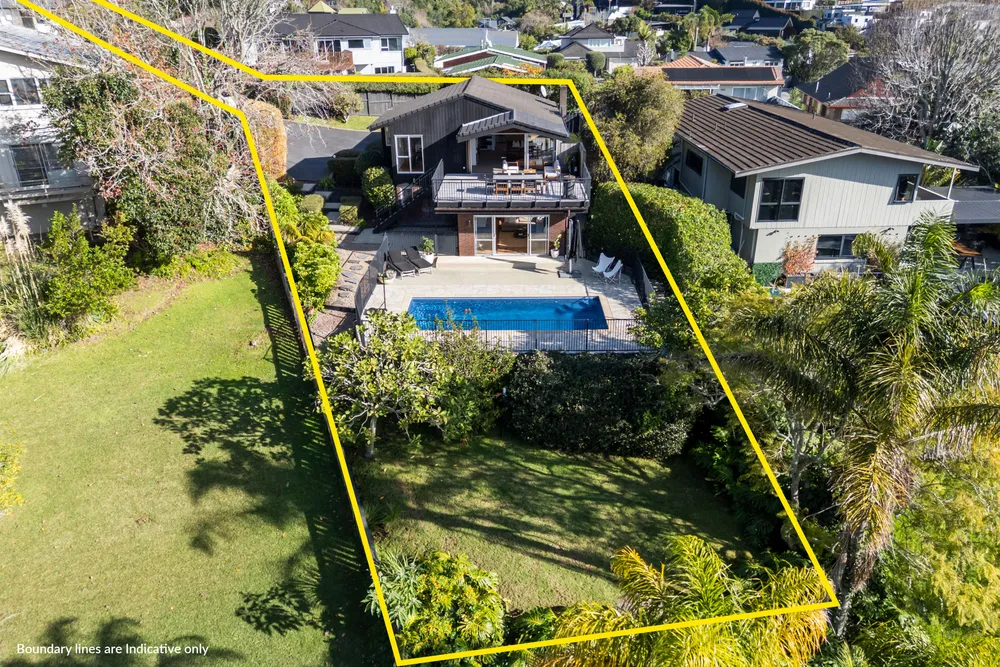 Photos of 83 Tarawera Terrace