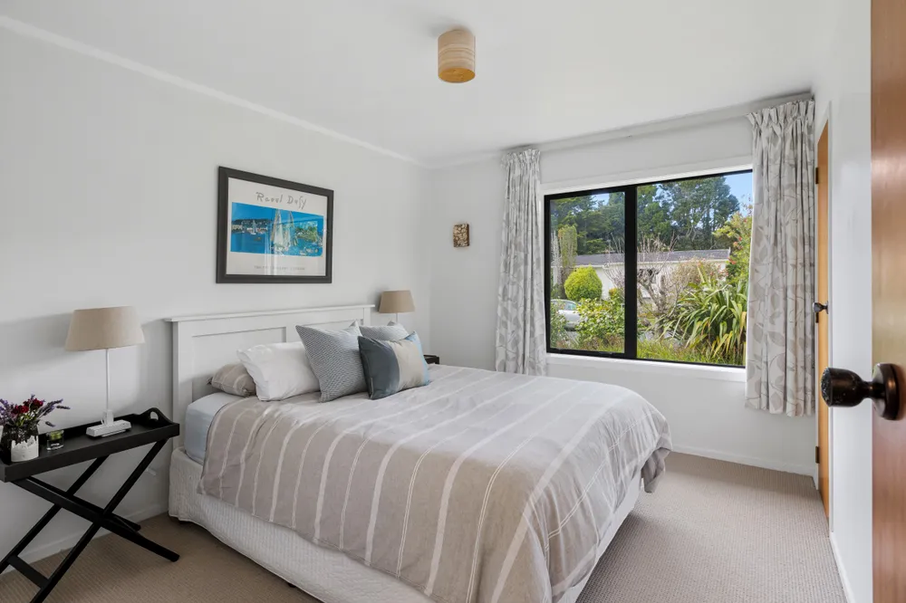 Photos of 32 Alnwick Street