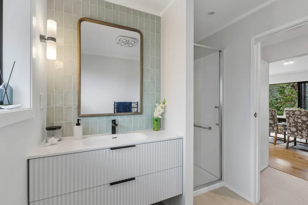 Photos of 32 Alnwick Street