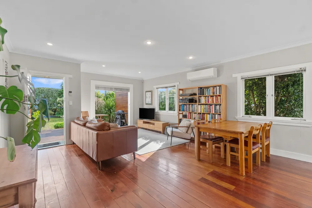 Photos of 23 Archibald Road