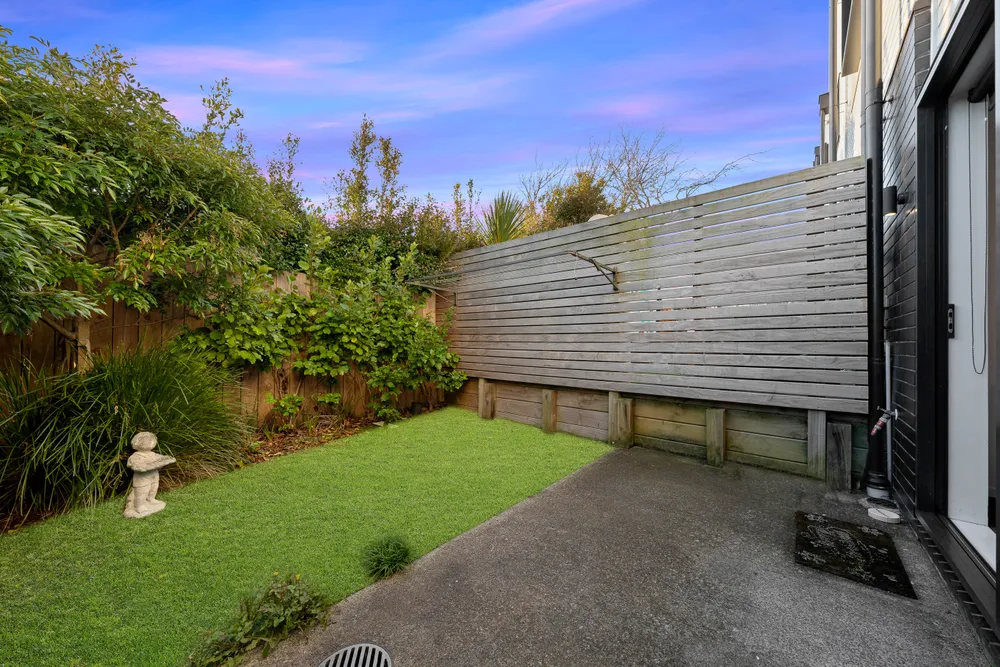 Photos of 11 Panoni Lane
