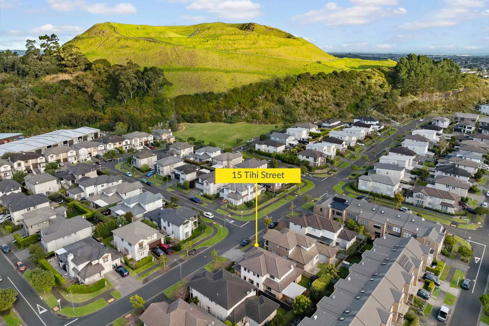 Photos of 15 Tihi Street