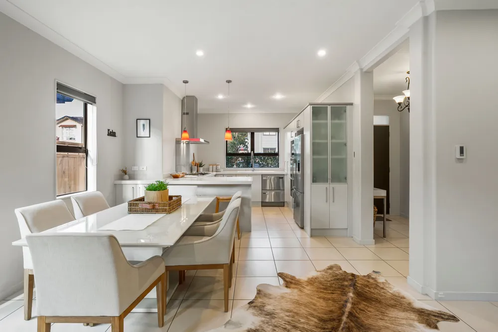 Photos of 15 Tihi Street