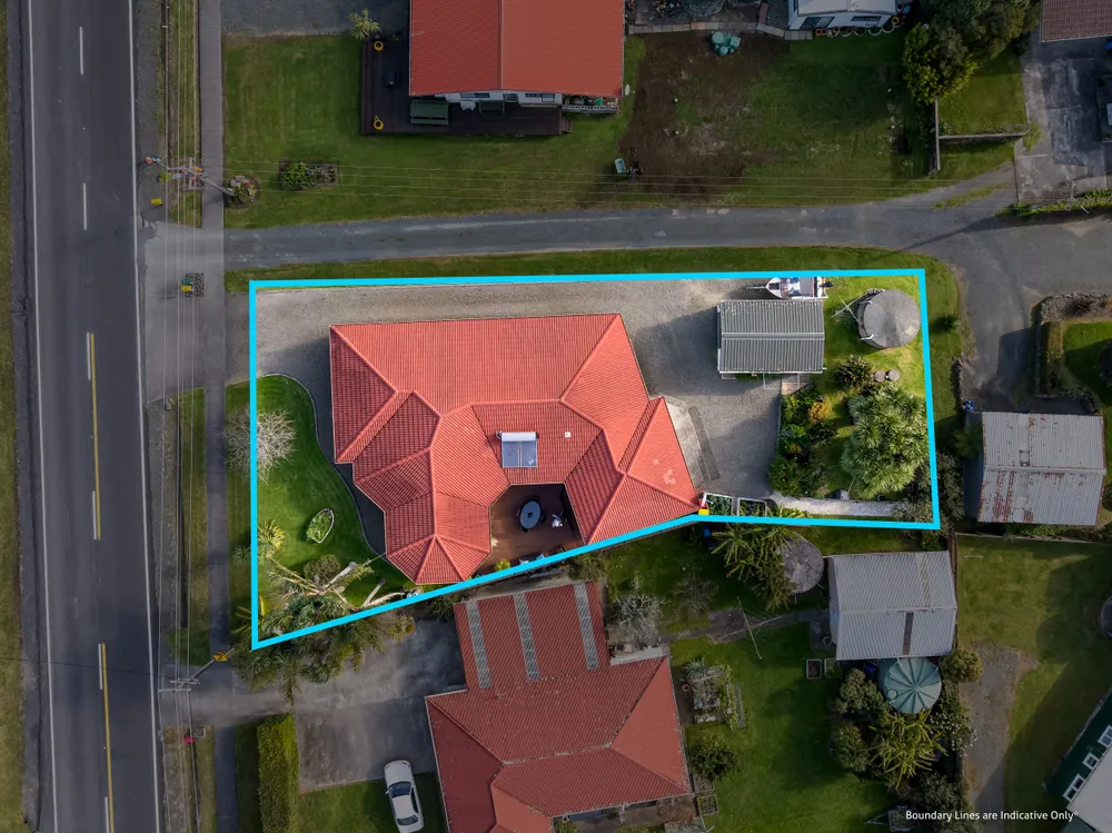 Photos of 534 Leigh Road