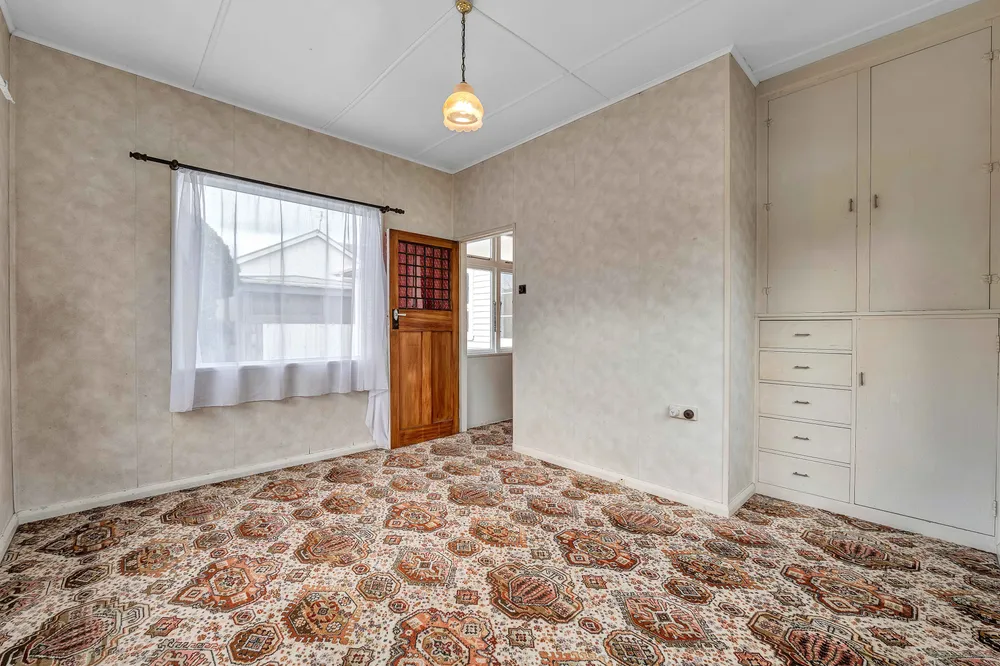 Photos of 33 Beach Street
