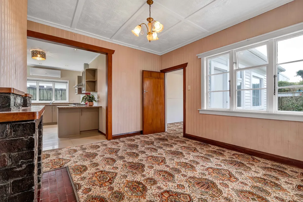 Photos of 33 Beach Street