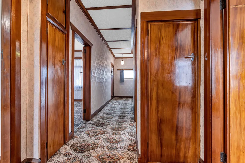 Photos of 33 Beach Street