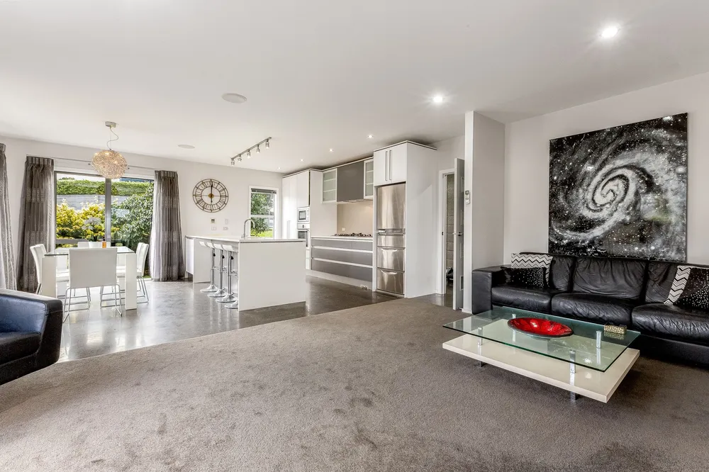 Photos of 2 Nelson Avenue