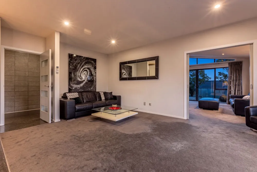 Photos of 2 Nelson Avenue