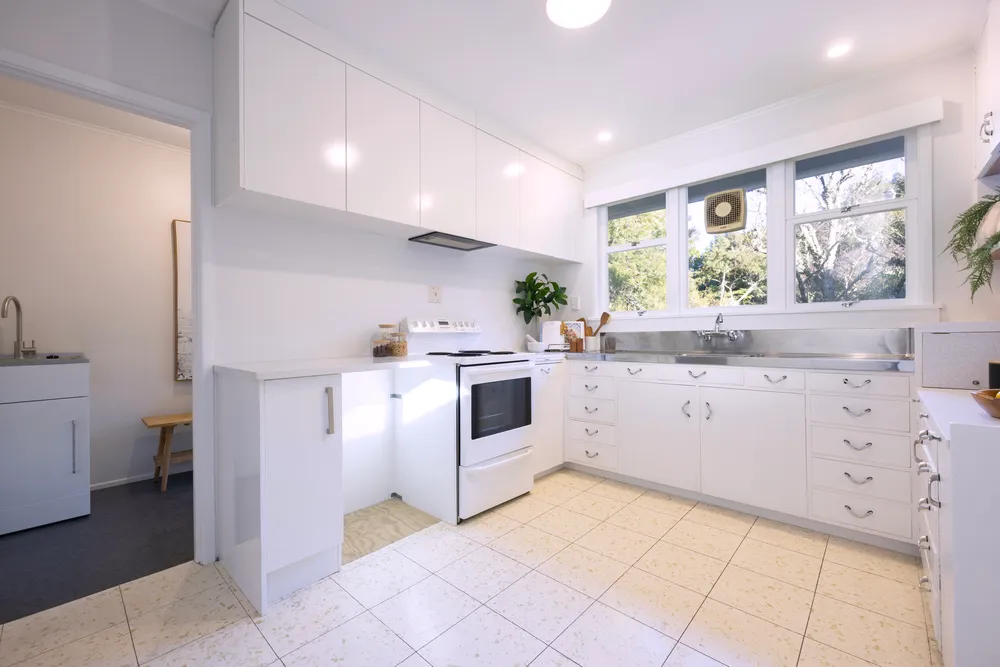 Photos of 519 South Titirangi Road