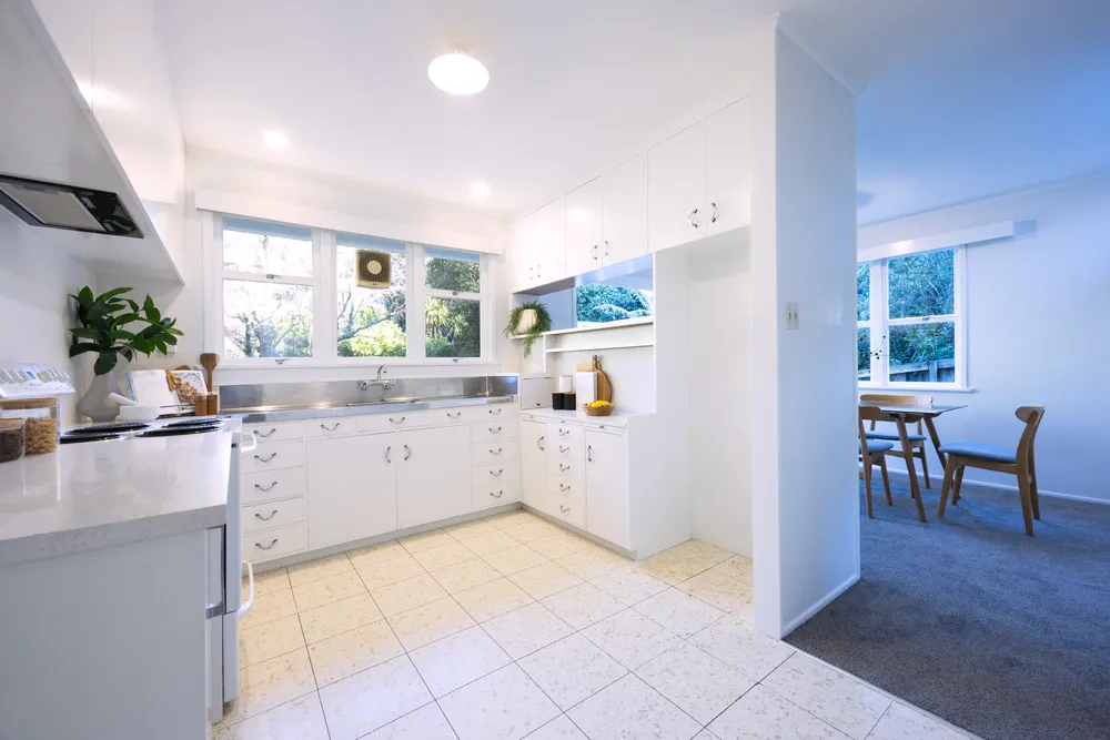 Photos of 519 South Titirangi Road