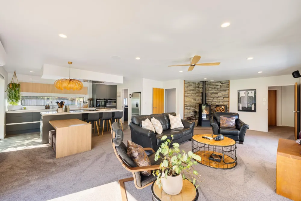 Photos of 219 Lowes Road