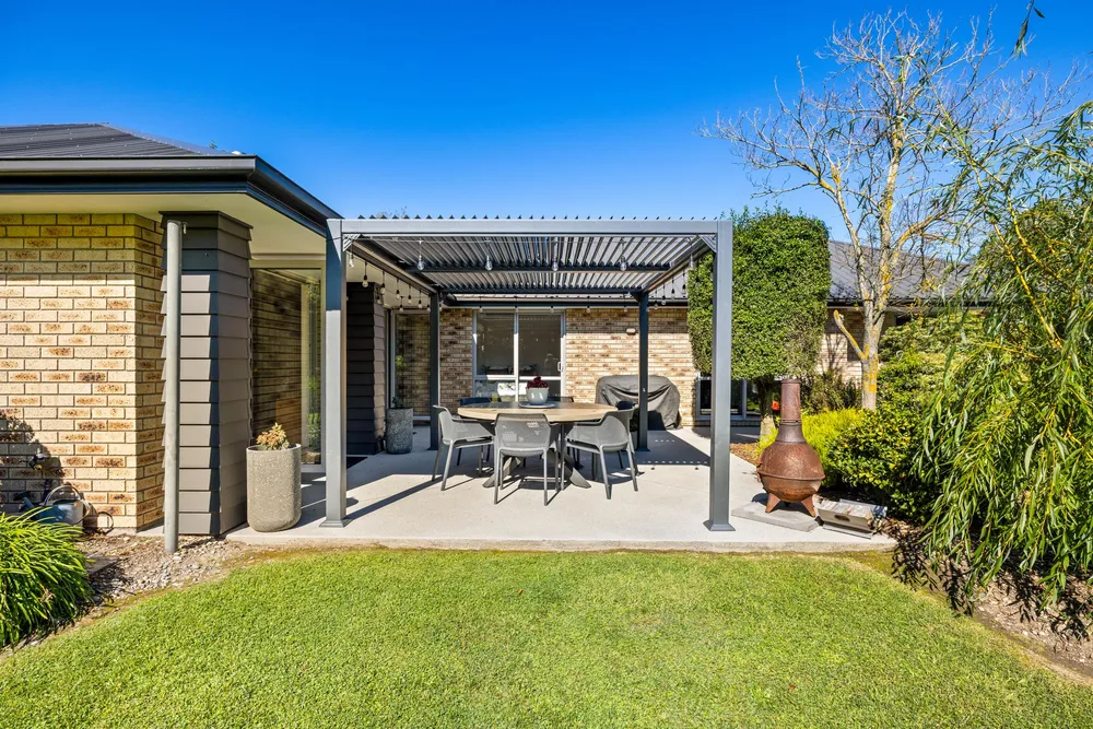 Photos of 219 Lowes Road