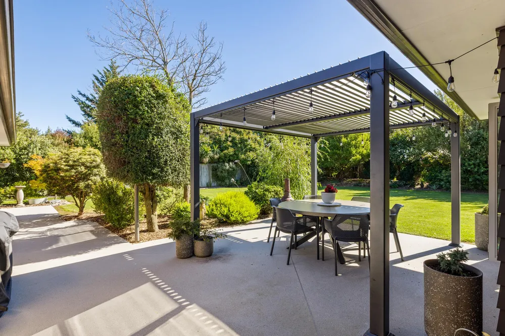 Photos of 219 Lowes Road