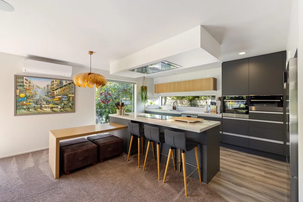 Photos of 219 Lowes Road