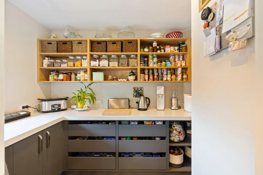 Photos of 219 Lowes Road