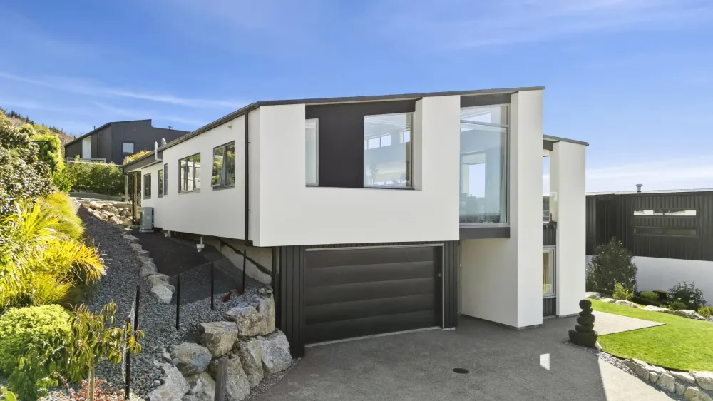 Photos of 49 Kihilla Road