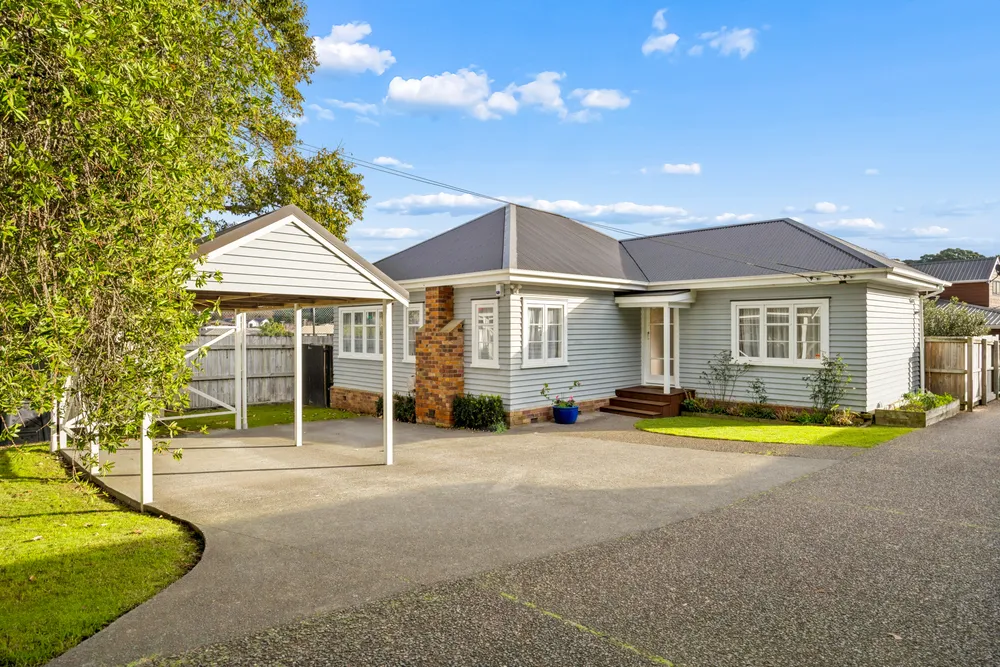 Photos of 117 Pah Road