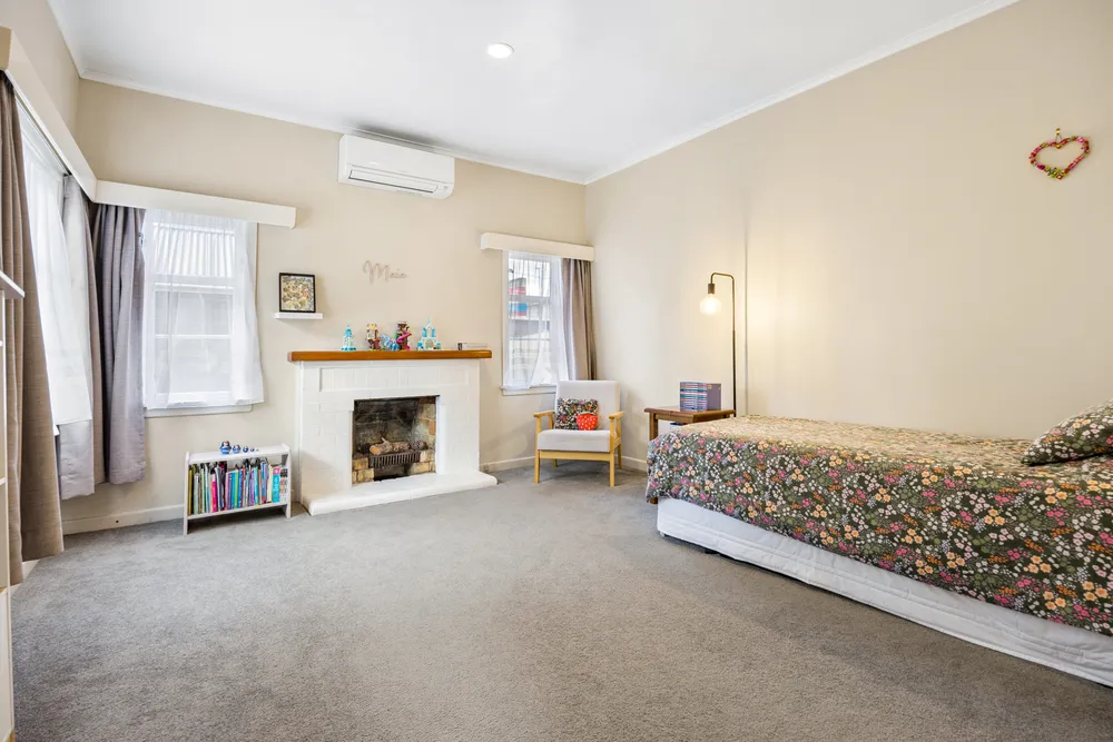 Photos of 117 Pah Road