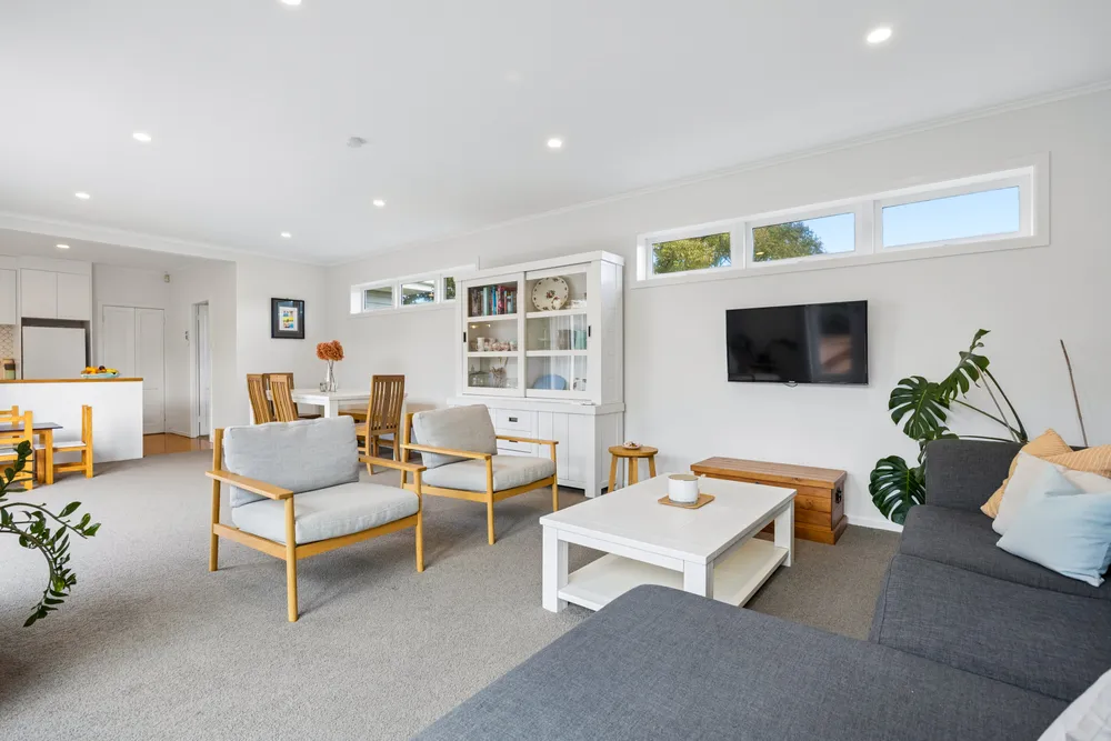 Photos of 117 Pah Road