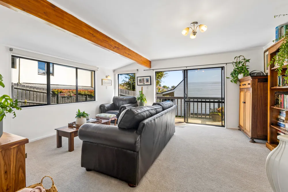 Photos of 17C Wilding Avenue