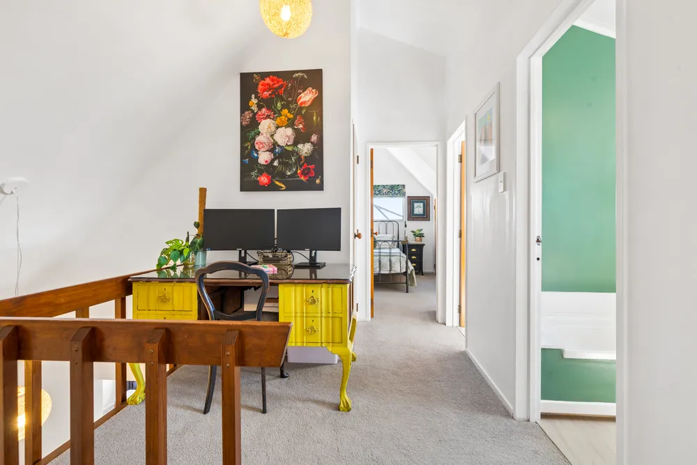 Photos of 17C Wilding Avenue
