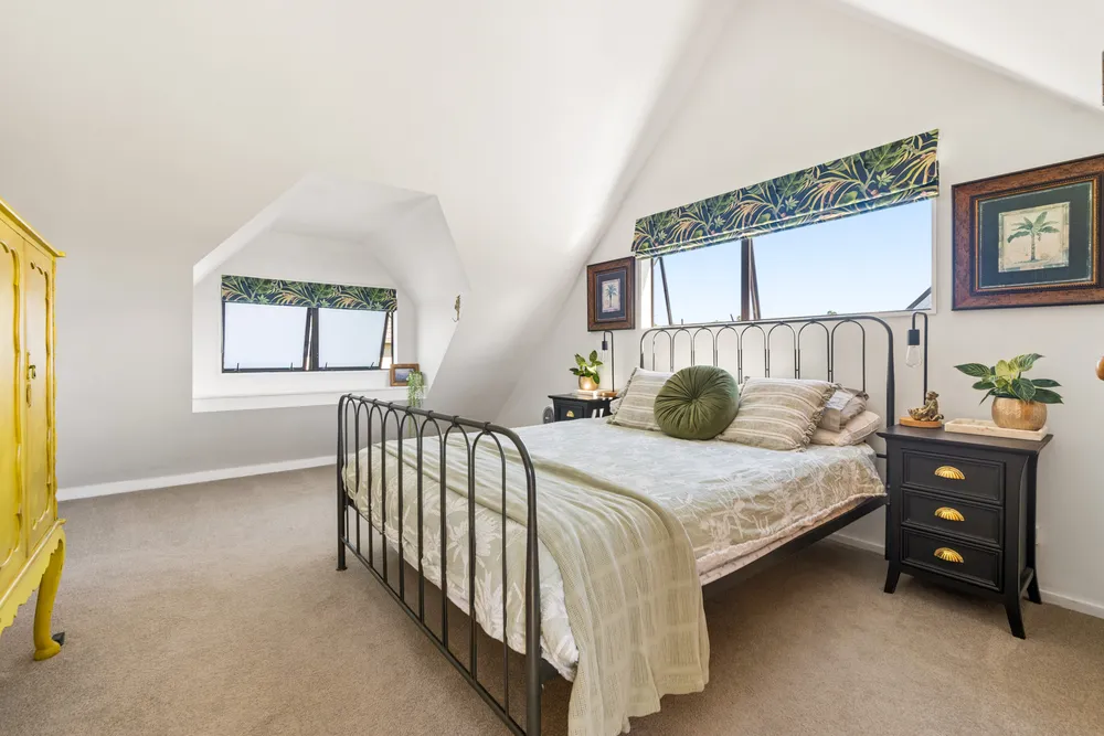 Photos of 17C Wilding Avenue