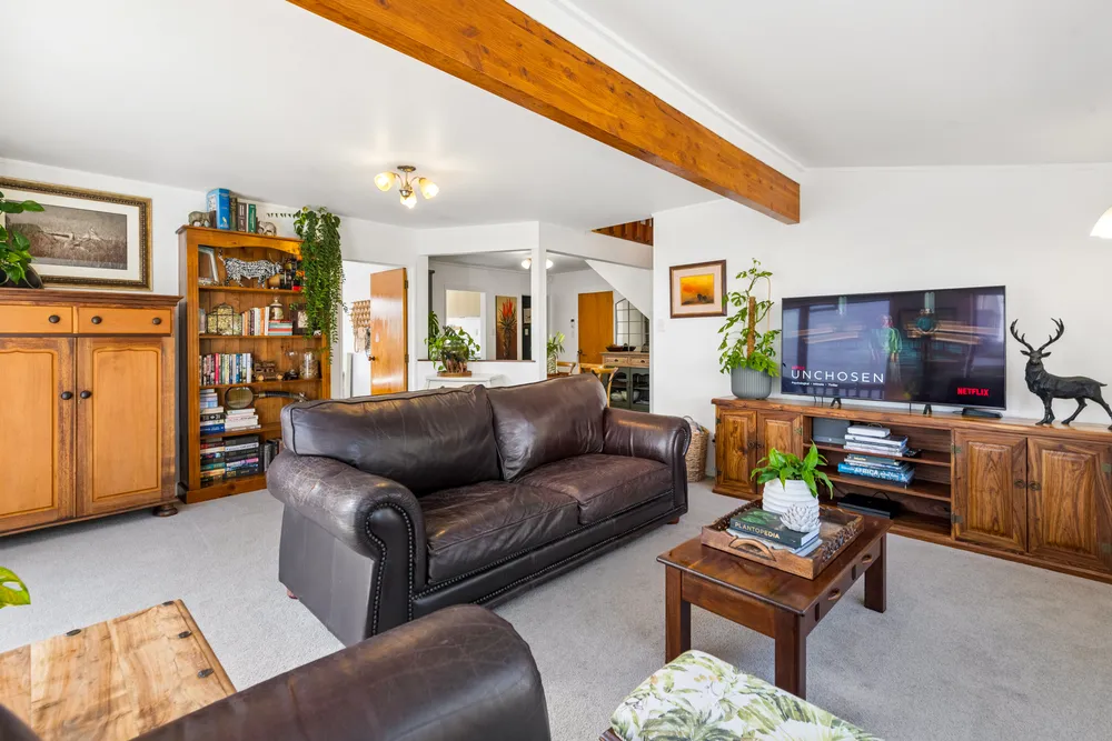 Photos of 17C Wilding Avenue