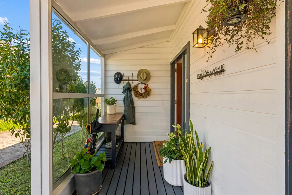 Photos of 17C Wilding Avenue