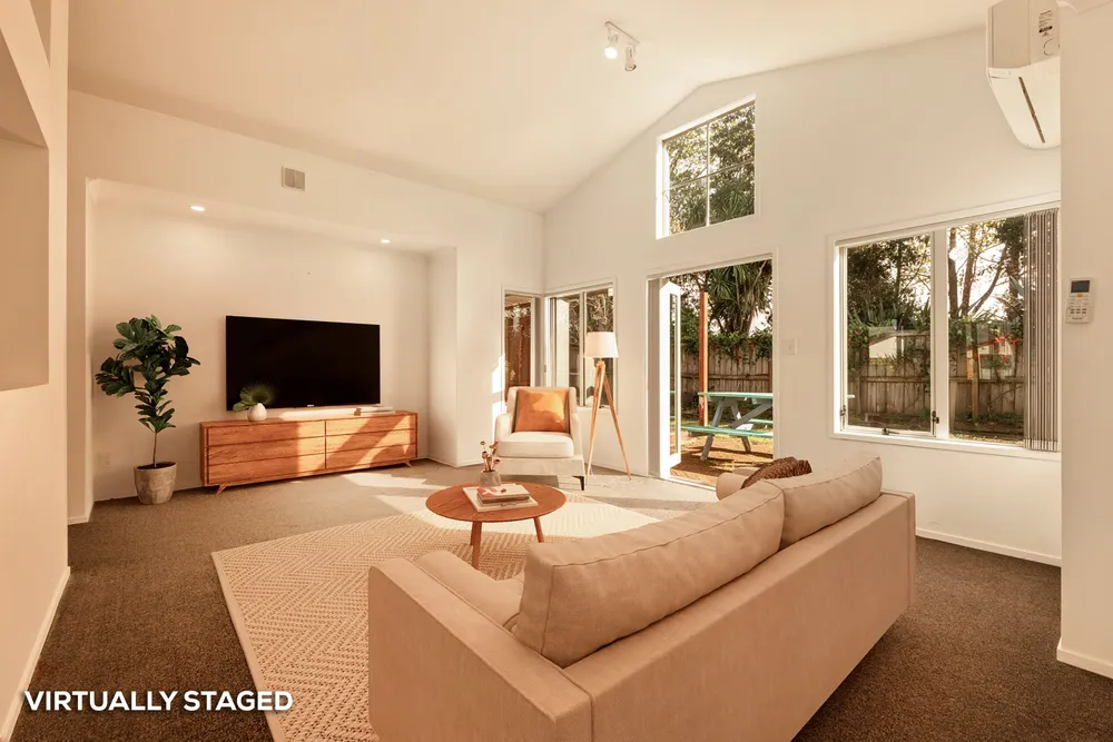 Photos of 92 Riverton Drive