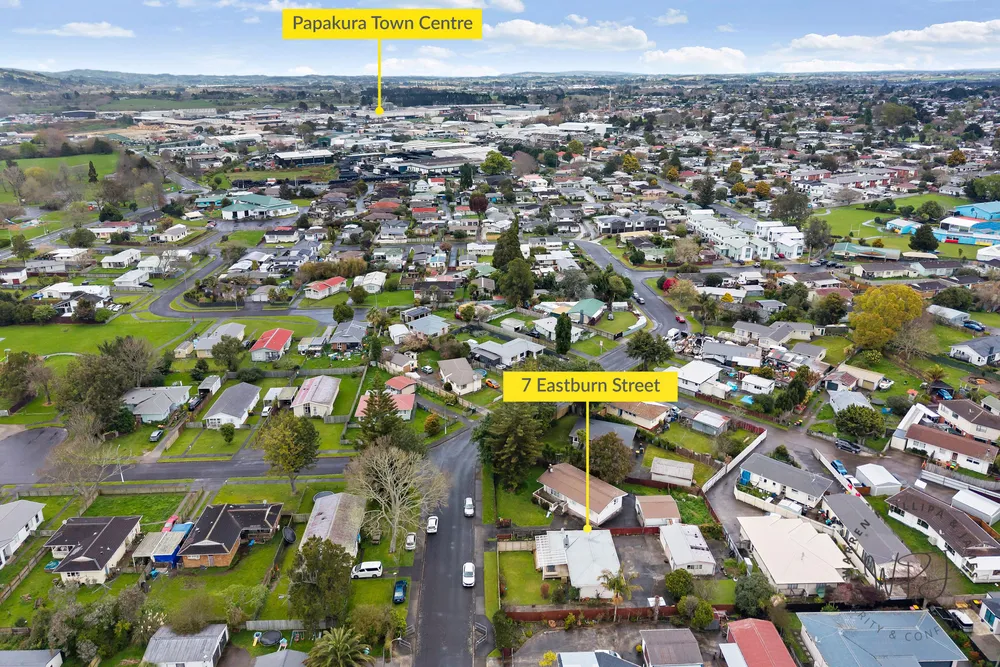 Photos of 7 Eastburn Street