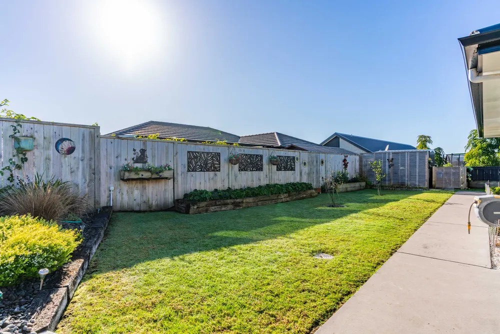 Photos of 17 Olney Court