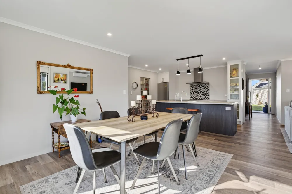Photos of 17 Olney Court