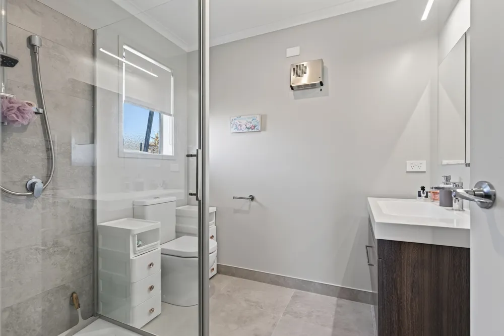 Photos of 17 Olney Court
